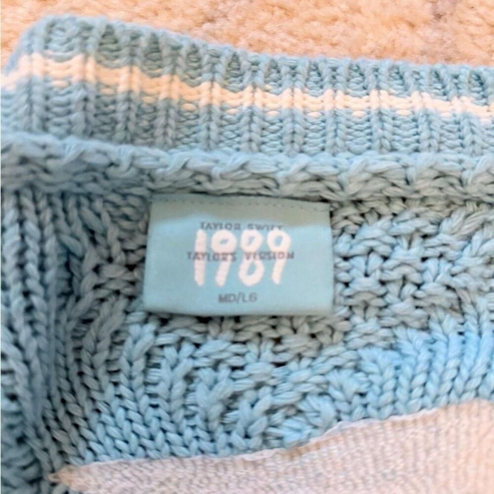 Taylor Swift 1989 Cardigan - Picture 5 of 7